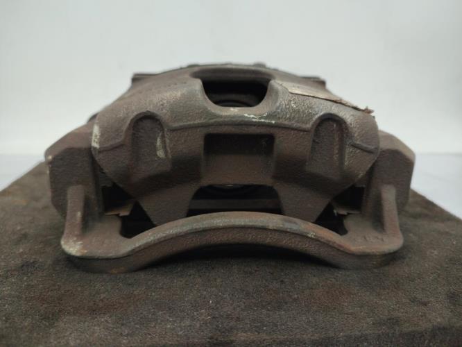 Etrier avant gauche (freinage) PEUGEOT 308 2 PHASE 1 Diesel