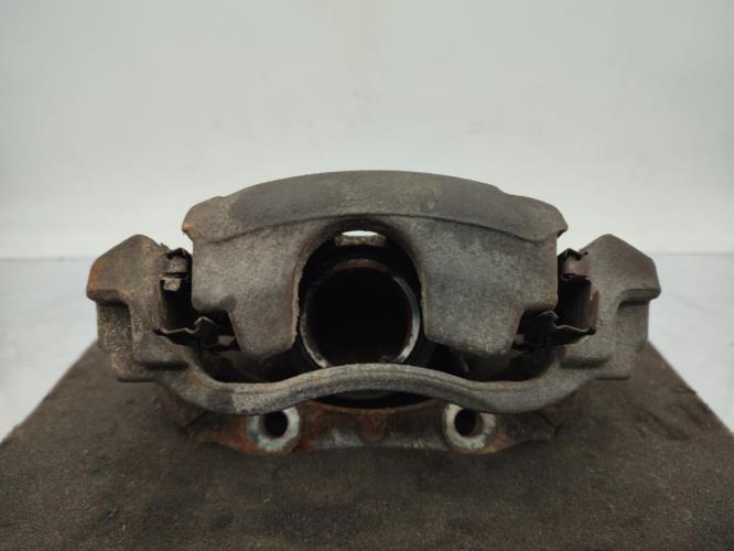 Etrier avant gauche (freinage) PEUGEOT 208 1 PHASE 1 Diesel