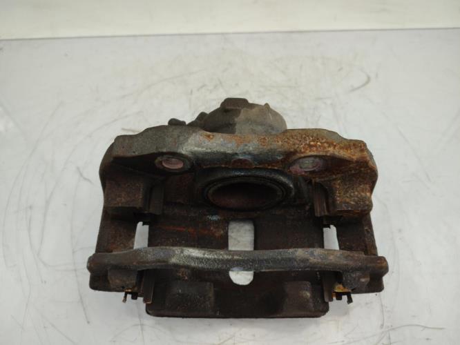 Etrier avant gauche (freinage) PEUGEOT 208 1 PHASE 2 Essence