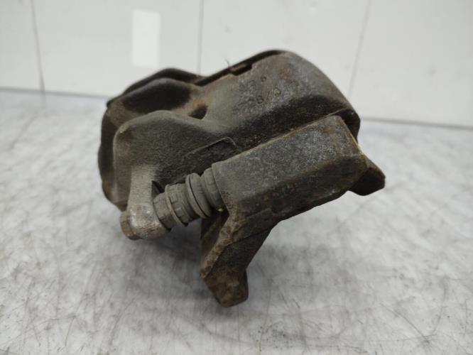 Etrier avant gauche (freinage) PEUGEOT 306 BREAK Diesel