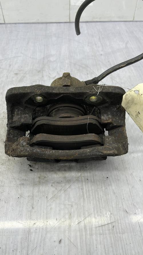Etrier avant gauche (freinage) PEUGEOT 306 BREAK Essence