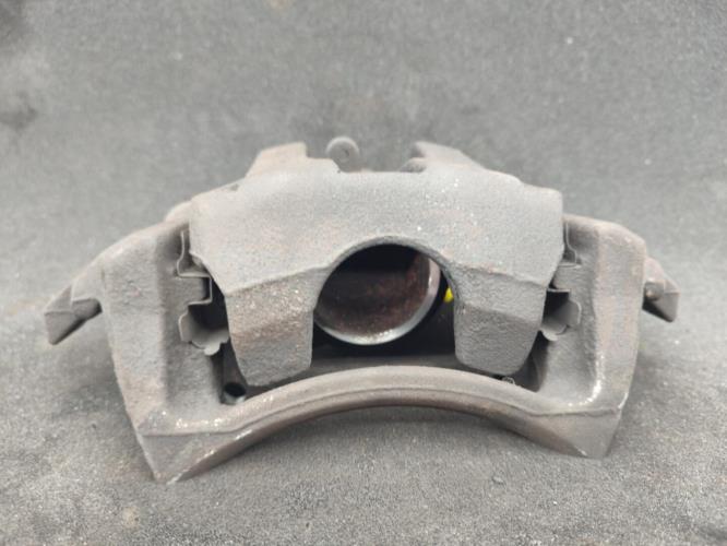 Etrier avant gauche (freinage) MERCEDES CLASSE A 169 PHASE 1 Diesel