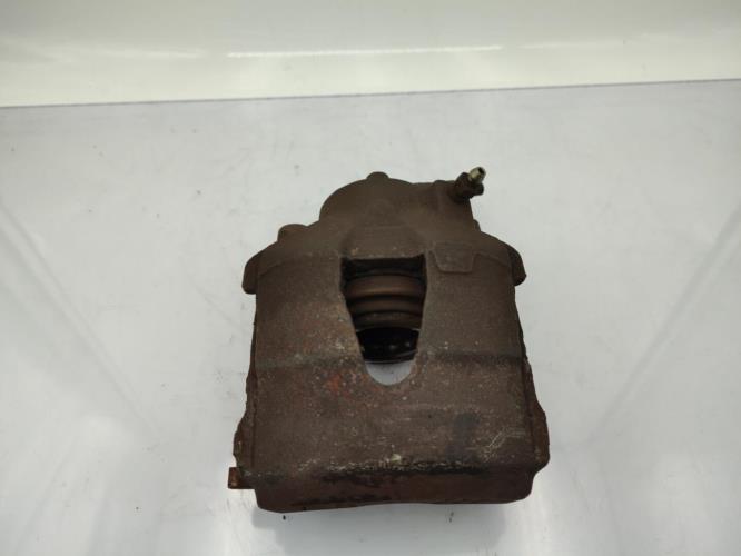 Etrier avant gauche (freinage) VOLKSWAGEN GOLF 4 Diesel