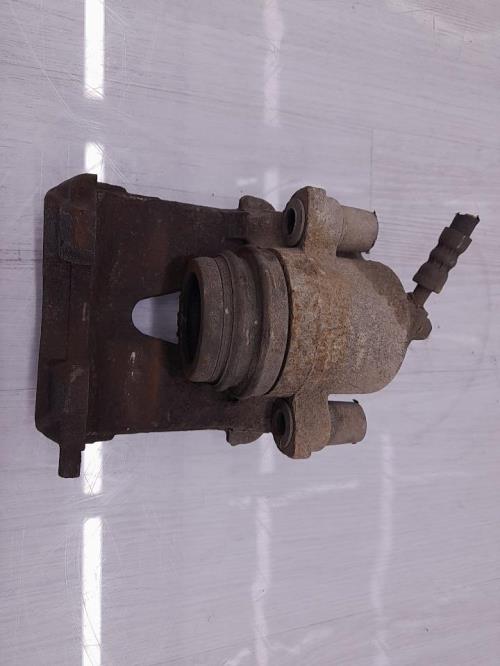 Etrier avant gauche (freinage) VOLKSWAGEN POLO 5 PHASE 1 Diesel