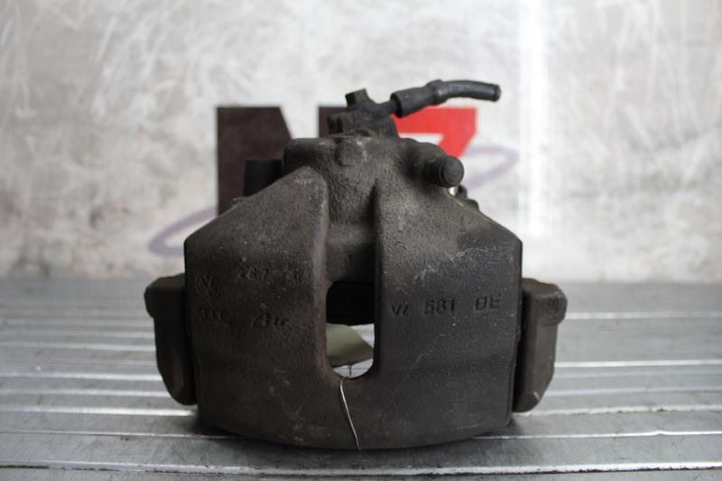 Etrier avant gauche (freinage) AUDI A3 2 SPORTBACK PHASE 1 Diesel