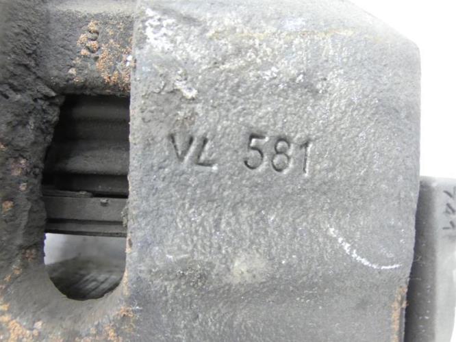 Etrier avant gauche (freinage) VOLKSWAGEN PASSAT 5 BREAK Diesel