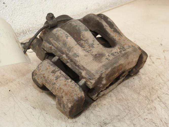 Etrier avant gauche (freinage) BMW SERIE 3 E36 COUPE Essence