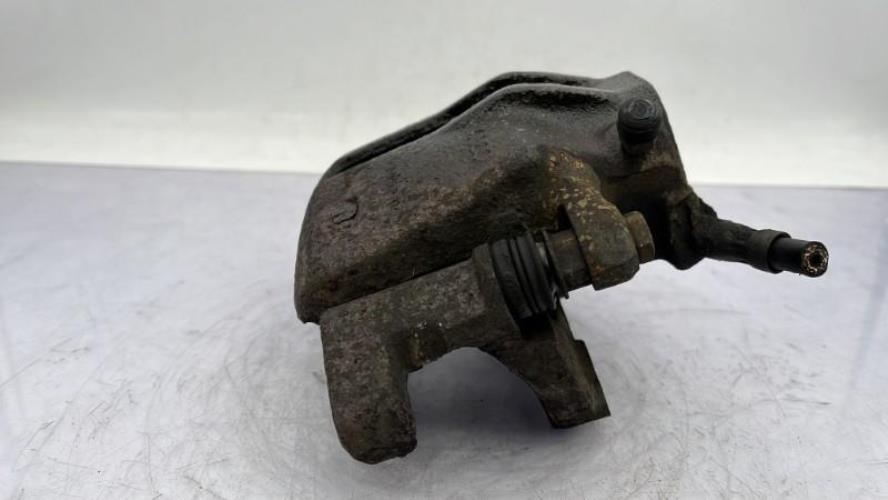 Etrier avant gauche (freinage) AUDI 80 3 AVANT PHASE 2 BREAK Diesel