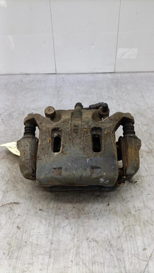 Etrier avant gauche (freinage) NISSAN MURANO 1 Essence