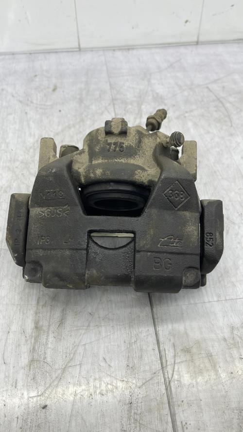 Etrier avant gauche (freinage) RENAULT LAGUNA 3 PHASE 2 BREAK Diesel