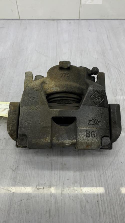 Etrier avant gauche (freinage) RENAULT SCENIC 3 PHASE 1 Diesel