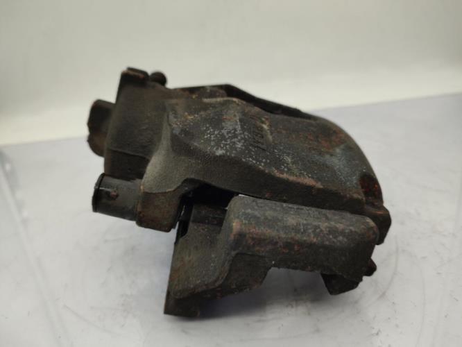 Etrier avant gauche (freinage) RENAULT LAGUNA 3 PHASE 1 Diesel