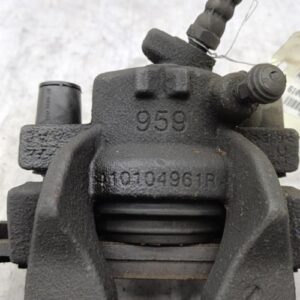 Etrier avant gauche (freinage) RENAULT CLIO 4 PHASE 1 Diesel
