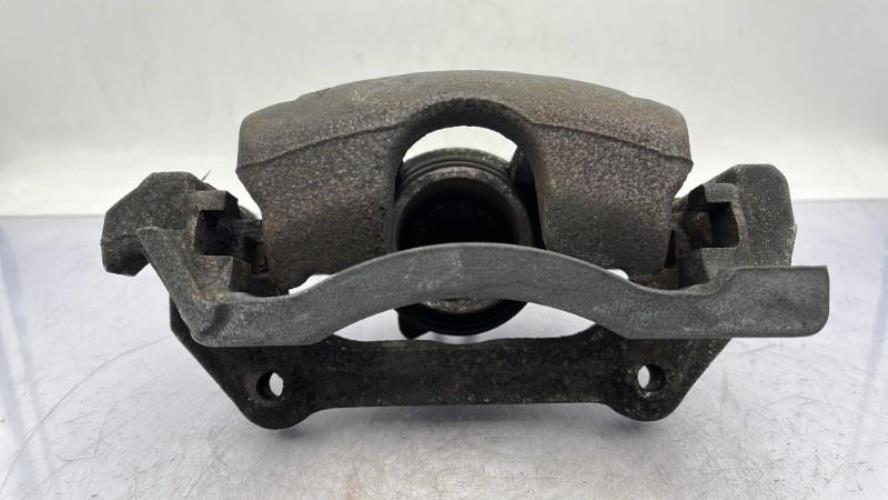 Etrier avant gauche (freinage) RENAULT TRAFIC 3 COURT PHASE 2 Diesel