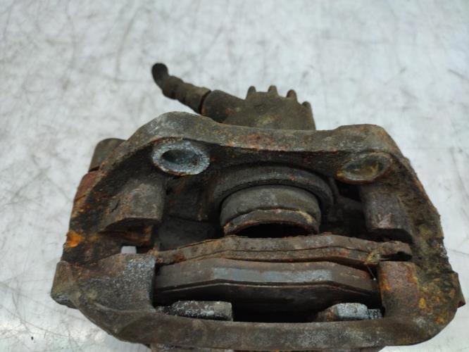 Etrier avant gauche (freinage) PEUGEOT 206 PHASE 1 Essence