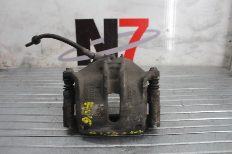 Etrier avant gauche (freinage) PEUGEOT 1007 Essence