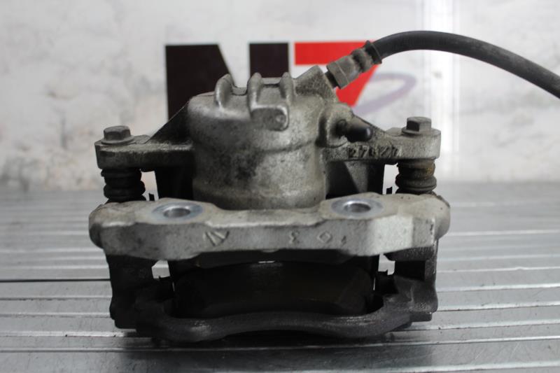 Etrier avant gauche (freinage) PEUGEOT 208 1 PHASE 2 Essence