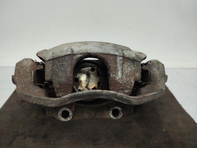 Etrier avant gauche (freinage) PEUGEOT 207 PHASE 1 Essence