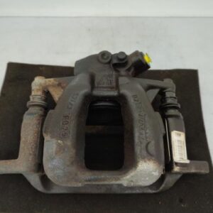 Etrier avant gauche (freinage) PEUGEOT 407 PHASE 1 Diesel