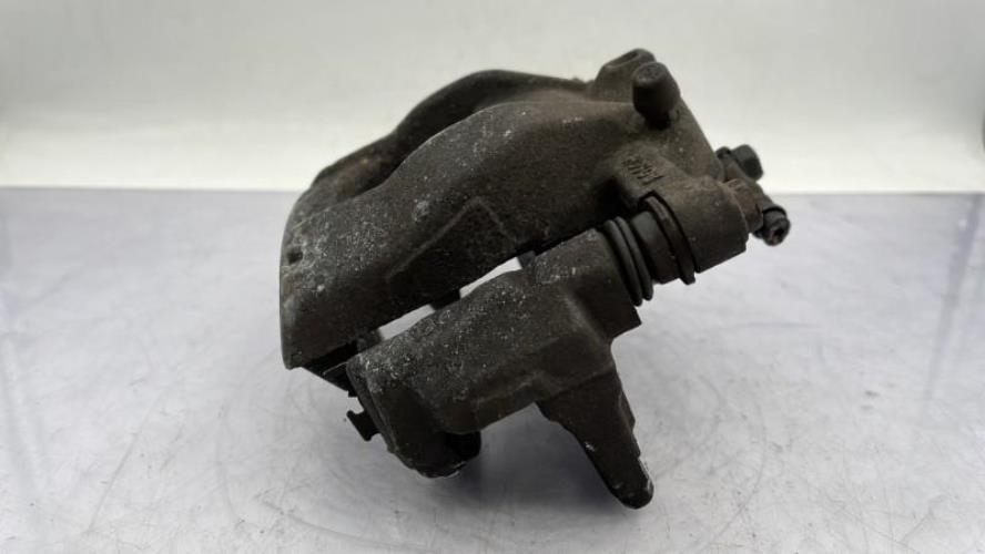 Etrier avant gauche (freinage) TOYOTA AURIS 1 PHASE 1 Diesel