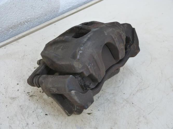 Etrier avant gauche (freinage) TOYOTA AVENSIS 2 PHASE 1 Diesel
