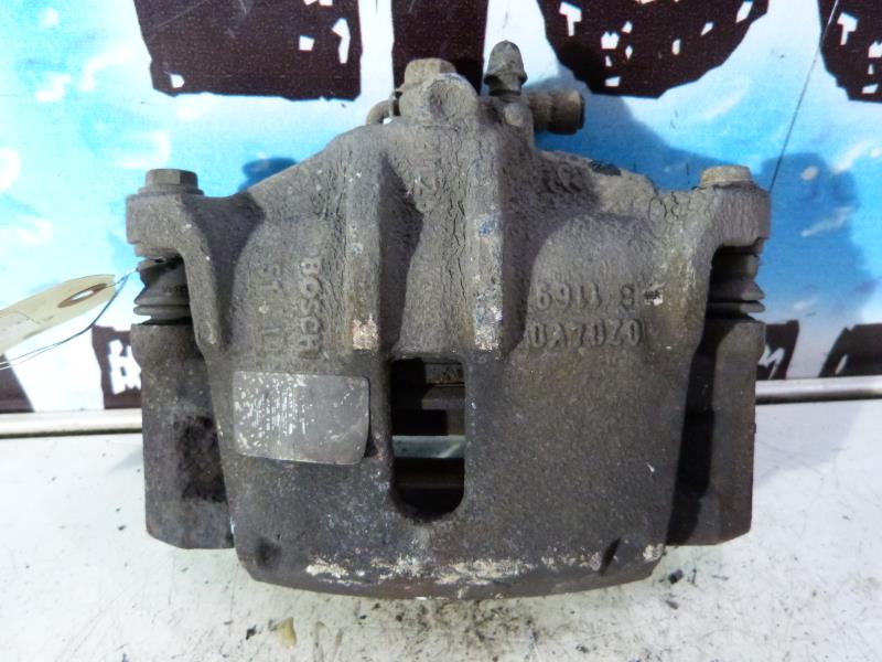 Etrier avant gauche (freinage) TOYOTA YARIS 1 PHASE 2 Diesel
