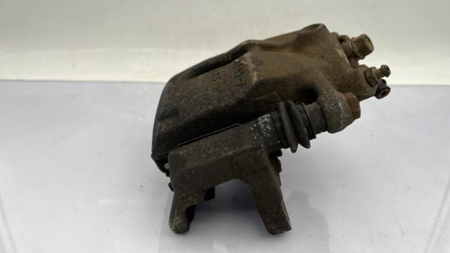 Etrier avant gauche (freinage) SUZUKI SWIFT 3 Diesel