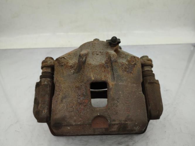 Etrier avant gauche (freinage) HYUNDAI TUCSON 1 Diesel