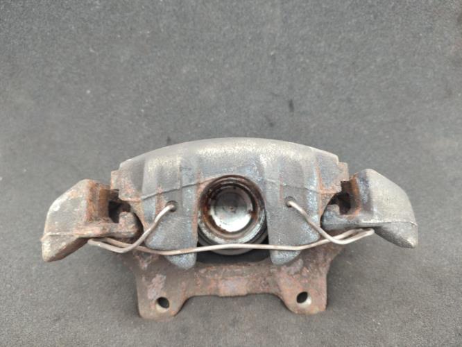 Etrier avant gauche (freinage) ALFA ROMEO 147 PHASE 2 Essence