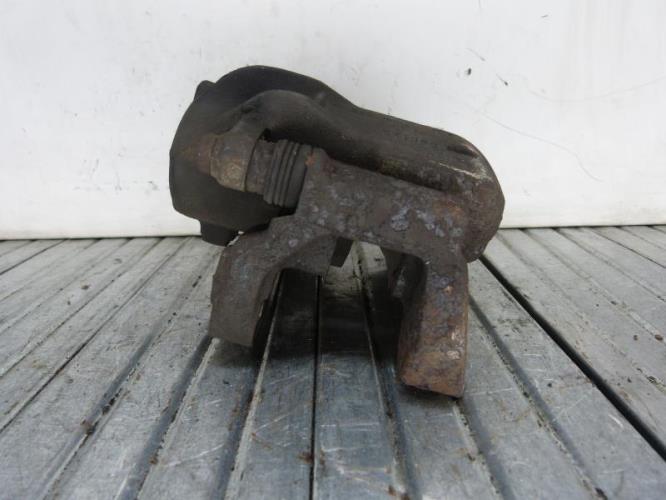 Etrier avant gauche (freinage) RENAULT MEGANE 1 PHASE 2 Diesel