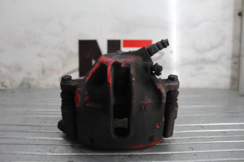 Etrier avant gauche (freinage) RENAULT MEGANE 1 PHASE 2 COUPE Essence