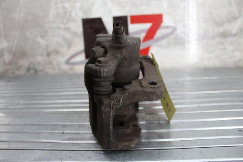 Etrier avant gauche (freinage) RENAULT MEGANE 2 PHASE 1 Diesel