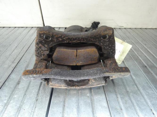Etrier avant gauche (freinage) RENAULT CLIO 3 PHASE 1 Essence