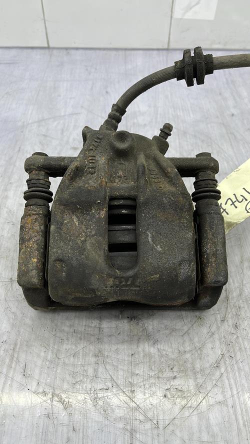 Etrier avant gauche (freinage) RENAULT CLIO 3 PHASE 1 Diesel