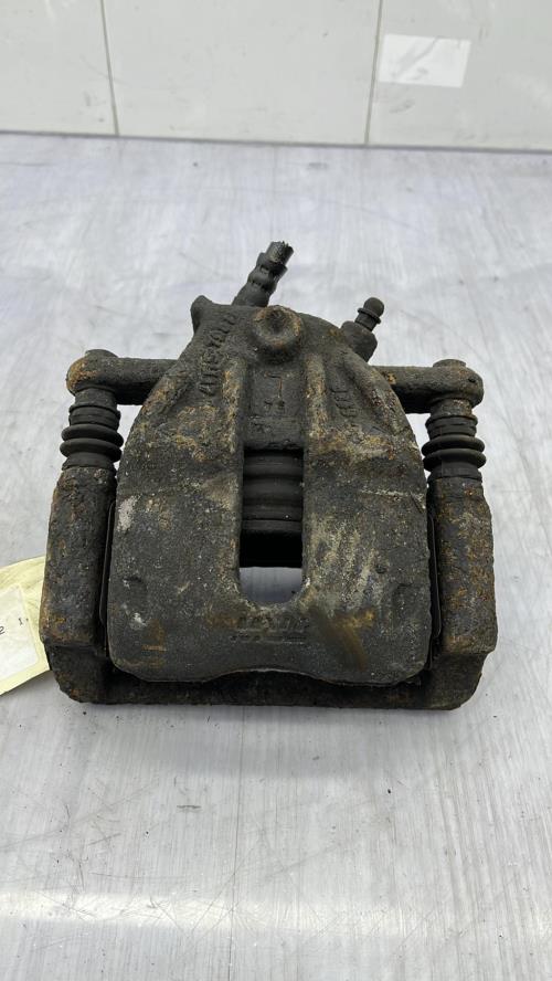 Etrier avant gauche (freinage) RENAULT CLIO 3 PHASE 2 Diesel