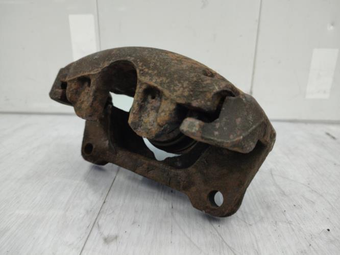 Etrier avant gauche (freinage) AUDI A4 2 PHASE 1 Diesel