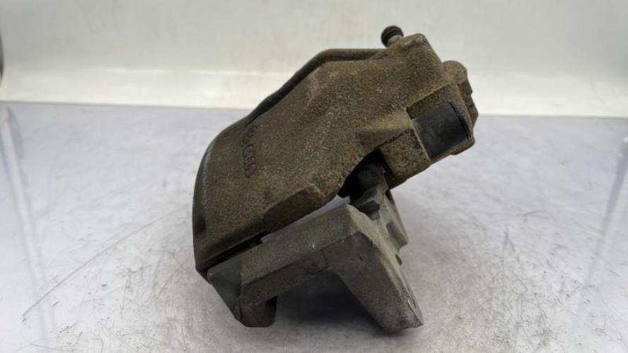 Etrier avant gauche (freinage) SEAT EXEO ST BREAK Diesel