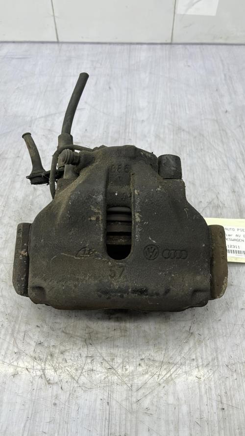 Etrier avant gauche (freinage) VOLKSWAGEN PASSAT 4 PHASE 1 BREAK Diesel