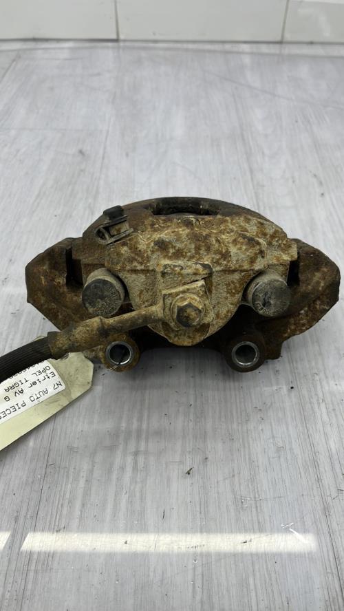 Etrier avant gauche (freinage) OPEL TIGRA 1 COUPE Essence