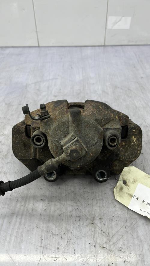 Etrier avant gauche (freinage) OPEL VECTRA B PHASE 2 Diesel