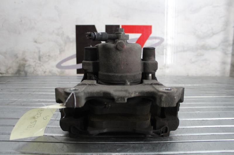 Etrier avant gauche (freinage) OPEL ASTRA H GTC PHASE 1 Diesel