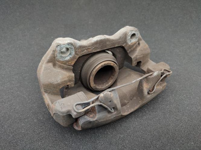Etrier avant gauche (freinage) OPEL ASTRA H PHASE 1 Diesel