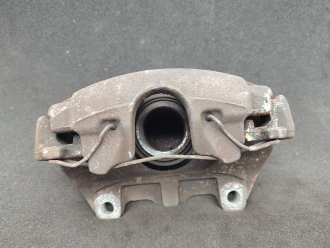 Etrier avant gauche (freinage) OPEL ZAFIRA B PHASE 1 Diesel