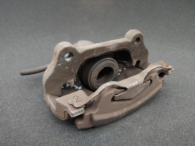 Etrier avant gauche (freinage) OPEL VECTRA C PHASE 1 Diesel