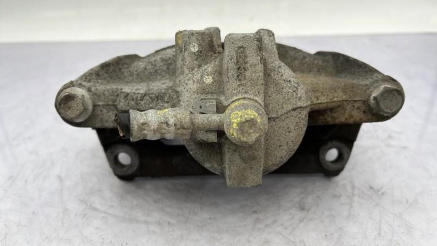 Etrier avant gauche (freinage) OPEL AGILA A Diesel
