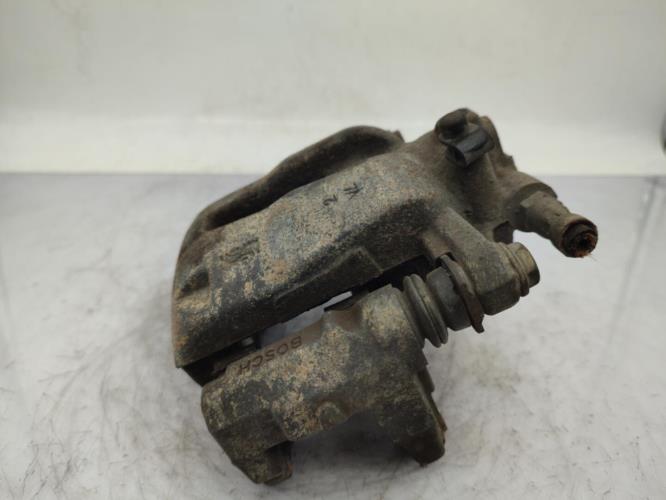 Etrier avant gauche (freinage) OPEL CORSA D PHASE 2 Diesel