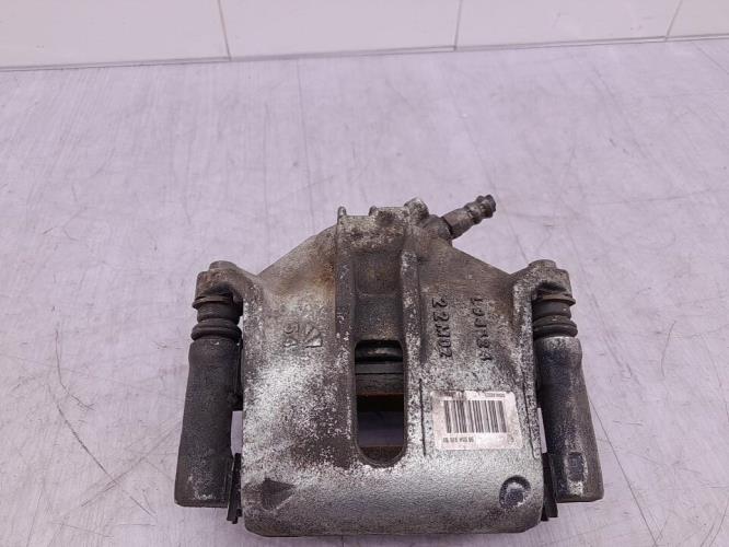 Etrier avant gauche (freinage) CITROEN C3 3 PHASE 2 Essence