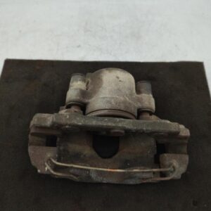 Etrier avant gauche (freinage) FORD FIESTA 2 Essence