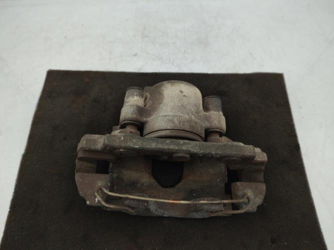 Etrier avant gauche (freinage) FORD FIESTA 2 Essence