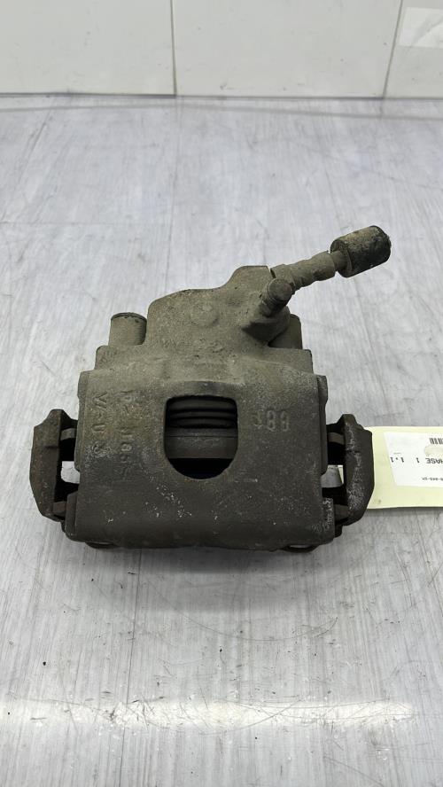 Etrier avant gauche (freinage) FORD FIESTA 3 PHASE 1 Essence